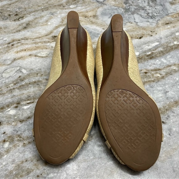 Tory Burch Mini Miller Open-Toe Wedge Shoes in trench tan women’s 8.5 - Picture 12 of 14